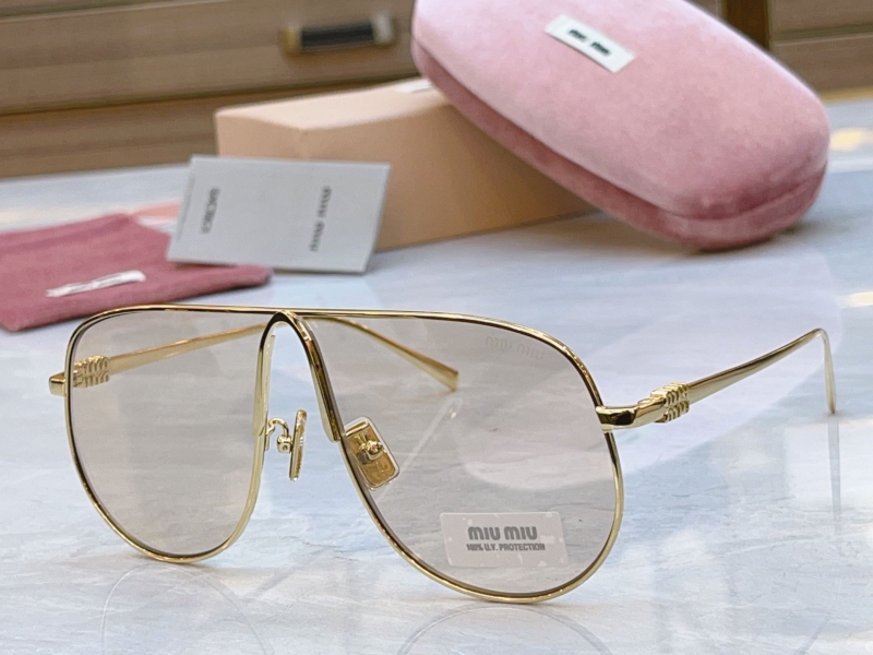 MIU MIU